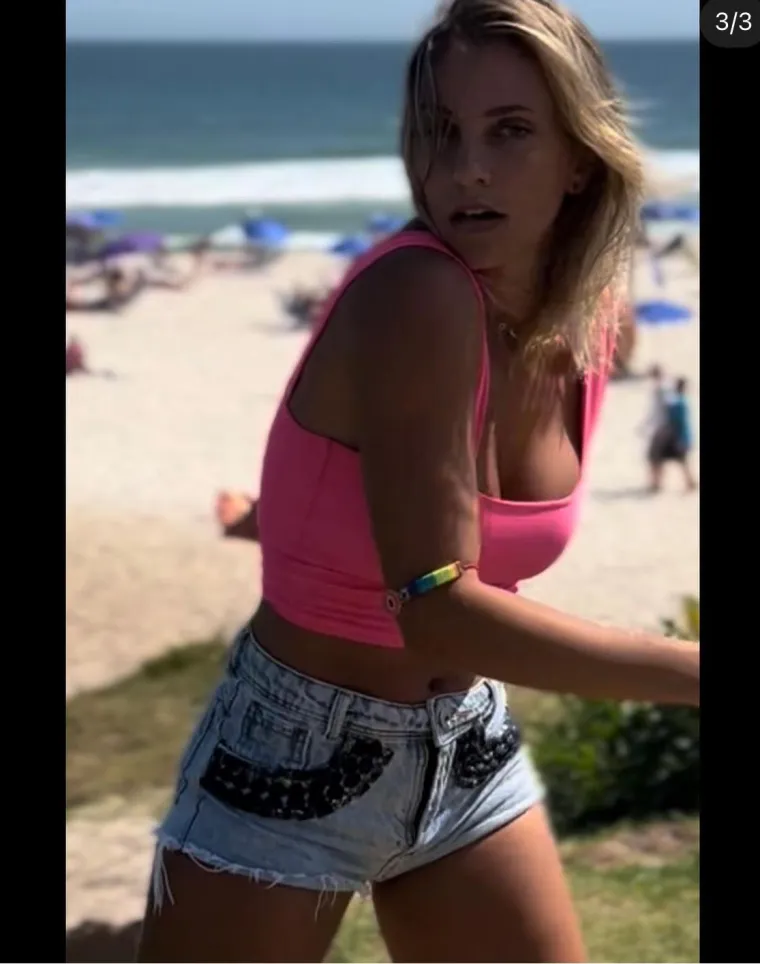 Njoj bi oprostili sve greške: Ovo je najzgodnija sutkinja na svijetu, obožava se srediti ali i putovati, Instagram joj 'gori'