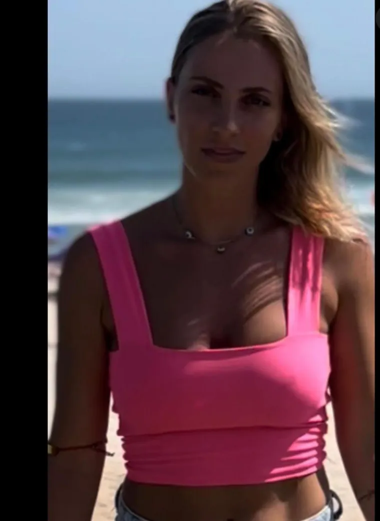 Njoj bi oprostili sve greške: Ovo je najzgodnija sutkinja na svijetu, obožava se srediti ali i putovati, Instagram joj 'gori'