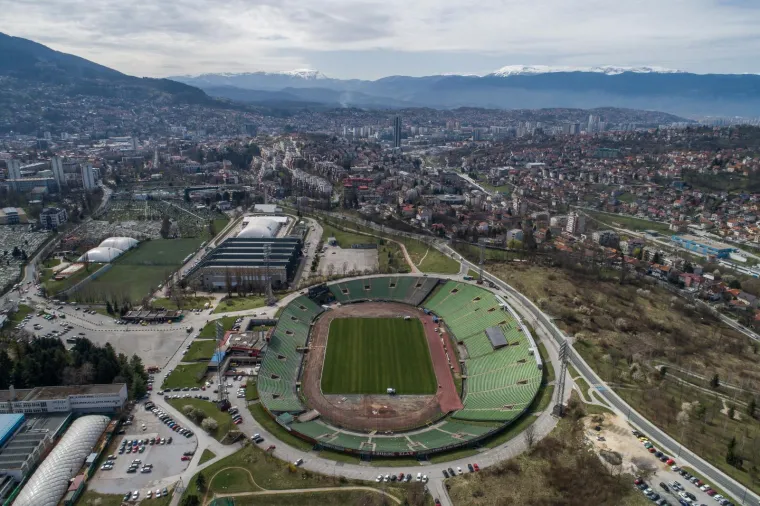Na kultnom stadionu radovi su počeli u kolovozu: Trebali su trajati 30 dana, a nogomet se ne igra ni dan danas