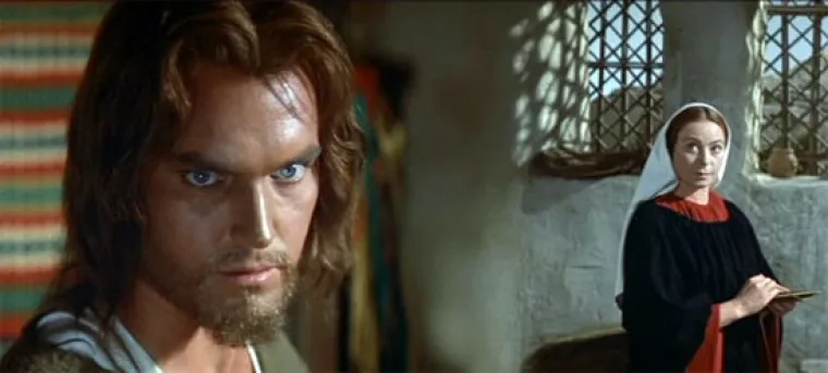 8. Kralj kraljeva - Film “Kralj kraljeva” jedan je od najzanimljivijih prikaza života Isusa Krista, od njegova rođenja u Betlehemu do raspeća i uskrsnuća. Snimljen je 1961. u režiji Nicholasa Raya, a predstavlja remake istoimenog nijemog biblijskog spektakla o Isusovu životu iz 1927. godine. U naslovnoj je ulozi Jeffrey Hunter, jednu od najimpresivnijih uloga ostvario je Robert Ryan kao Ivan Krstitelj, a poseban “ton” filmu daje glas naratora – Orsona Wellesa. Film obuhvaća sve važnije događaje koji se spominju u Novom zavjetu čija je vjerna interpretacija, uzbudljiva i zanimljiva zbog nadahnute obrade evanđelja. 