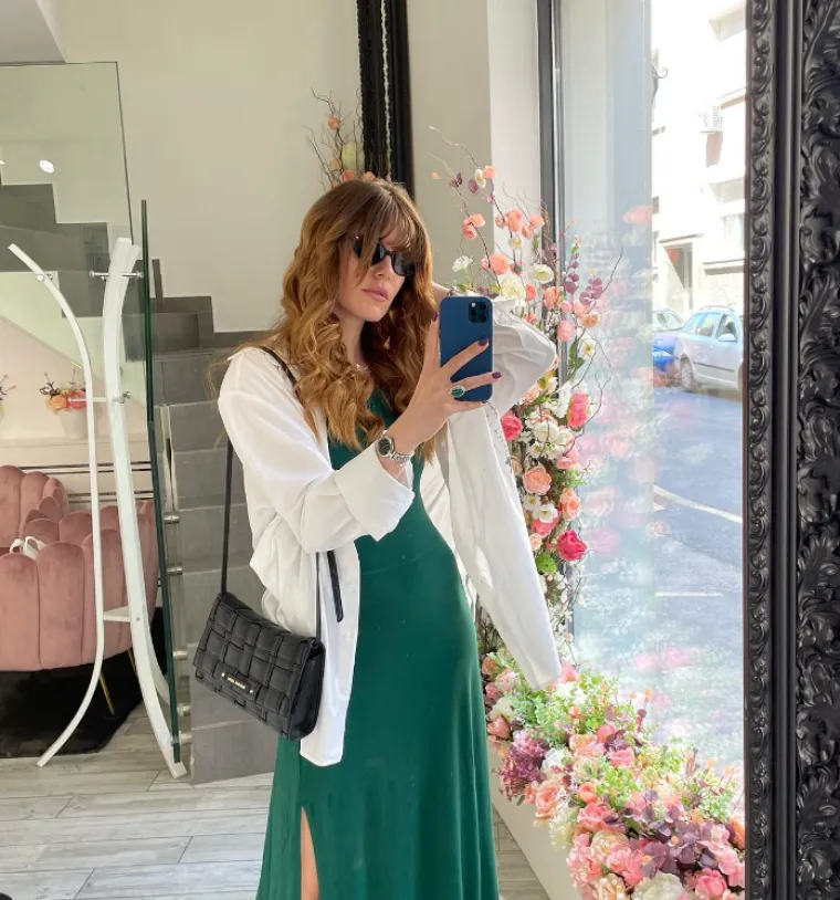 &apos;Petar nije bio moja simpatija dok nisam shvatila da sam ja njegova simpatija. Odjednom ga je bilo &apos;mnogo&apos;. Mi iz razreda smo negdje išli i onda je on stalno išao s nama. Sjedio je pored mene, a kad sam shvatila da mu se sviđam, shvatila sam da ni on nije loš (smijeh)&quot;, rekla je. 