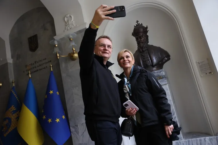 Kolinda Grabar Kitarović i Andriy Sadovy