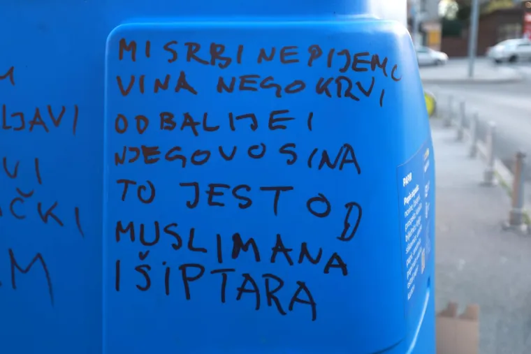 U što se metropola pretvara: Neviđene riječi mržnje osvanule usred grada, od pogleda na njih sledit će vam se krv