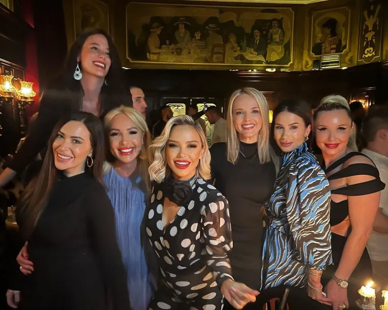 Maja &Scaron;uput i prijateljice