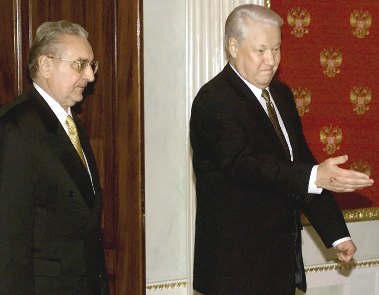 Znate li kako je Tuđman izgledao prije nego što je postao predsjednik?  I neki njegovi strastveni sljedbenici teško bi ga prepoznali