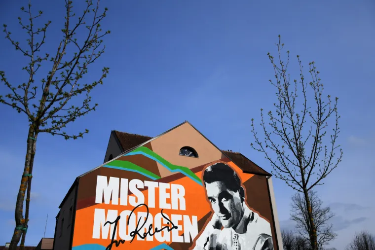 Ivo Robić za 100. rođendan u Garešnici dobio svoj prvi mural, skriva i zanimljivu poruku