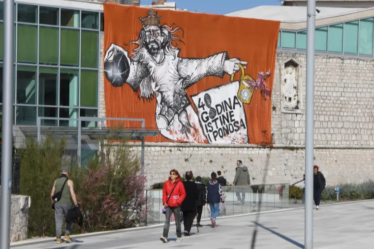 Osvanuo transparent u čast nezaboravnoj 1983.: Kako je generaciji predvođenoj Draženom otet naslov prvaka Jugoslavije?
