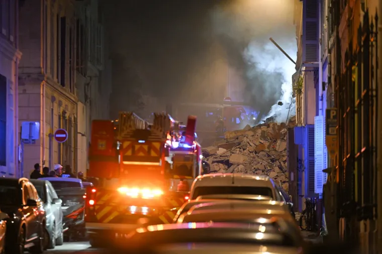 Srušila se cijela zgrada: Slike s lica nesreće su stravične, strahuje se da je uzrok eksplozija plina