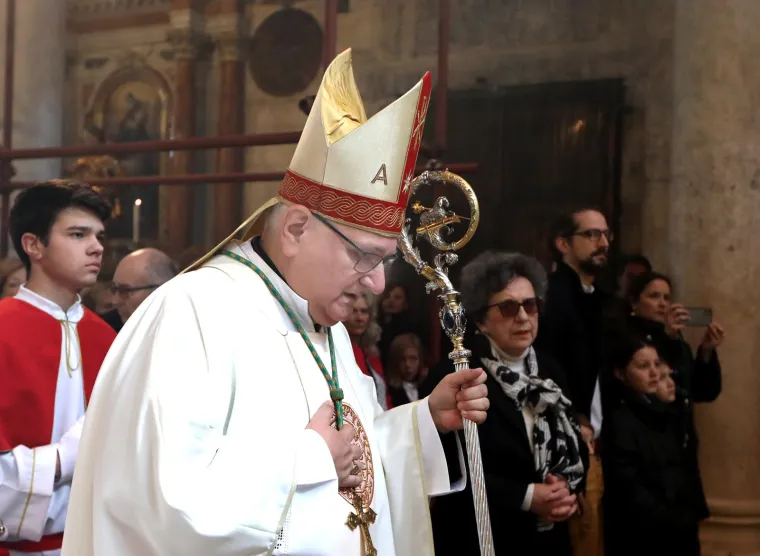 Vjernici ispunili crkve na Uskrs. Pogledajte kako se najveći kr&scaron;ćanski blagdan slavi diljem Hrvatske