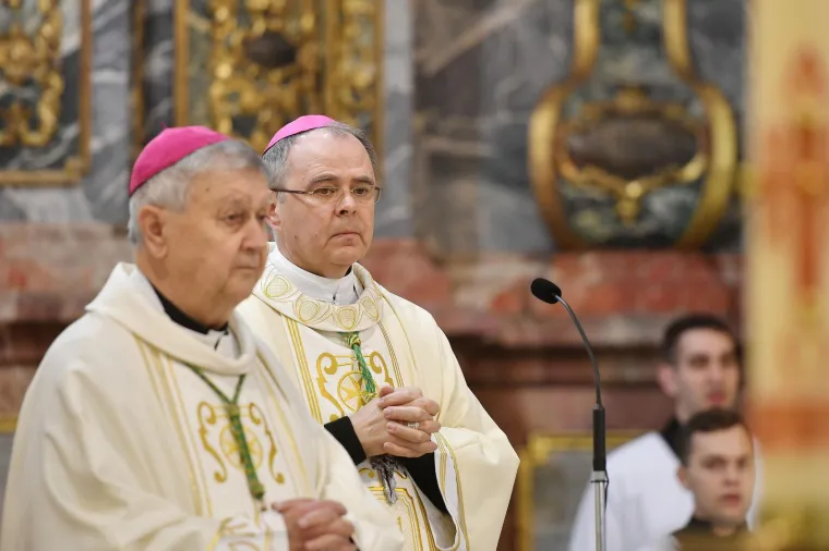 Vjernici ispunili crkve na Uskrs. Pogledajte kako se najveći kr&scaron;ćanski blagdan slavi diljem Hrvatske