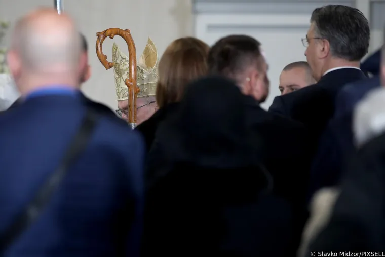 Pogledajte kako se najveći kršćanski blagdan slavi diljem Hrvatske