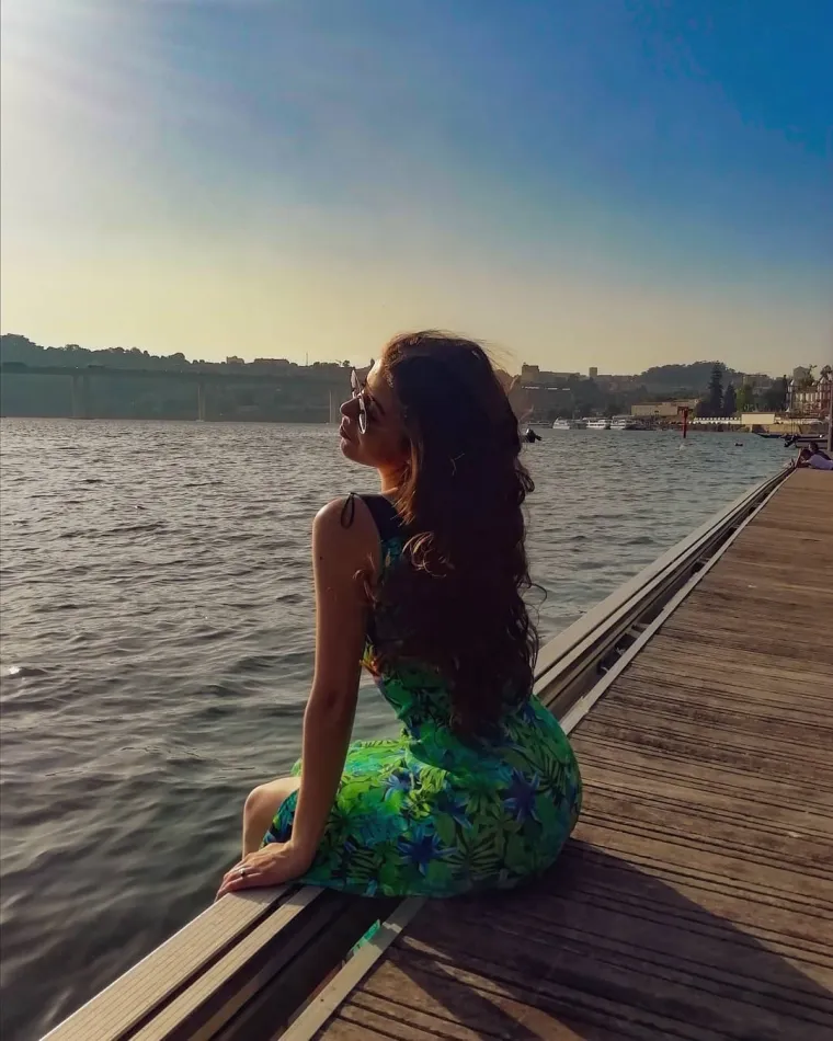 Atraktivna Sara promijenila zanimanje i postala profesorica: Učenik joj je čovjek kojem je Hrvatska zadala bolan udarac