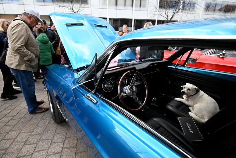 Fascinantni oldtimeri plijenili poglede Zagrepčana: Koji vam je najljepši stari kotač?