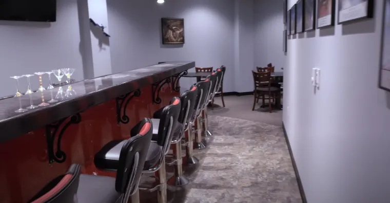 Sagradio je podzemni bunker predviđen za preživljavanje sudnjeg dana i sve u njemu izgleda premoćno