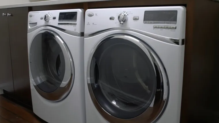 Sagradio je podzemni bunker predviđen za preživljavanje sudnjeg dana i sve u njemu izgleda premoćno