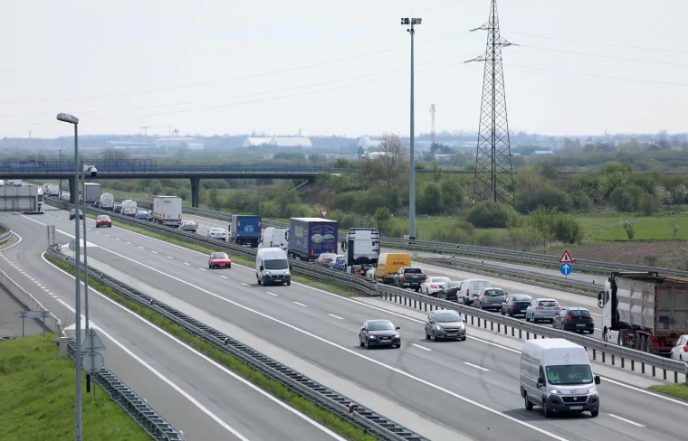 Počeli radovi na Zagrebačkoj obilaznici. U smjeru Bregane kolona duga 6 km