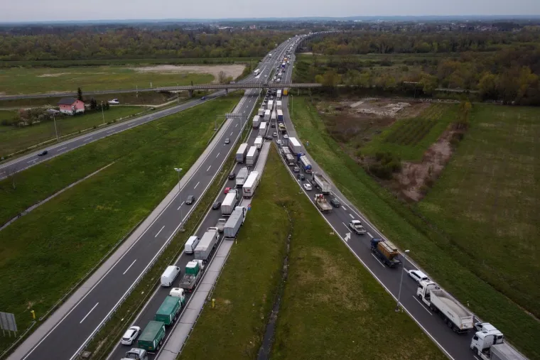 Pogledajte nevjerojatne gužve na zagrebačkoj obilaznici, kolone su kilometarske