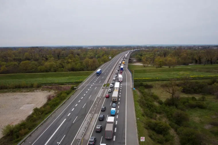 Pogledajte nevjerojatne gužve na zagrebačkoj obilaznici, kolone su kilometarske