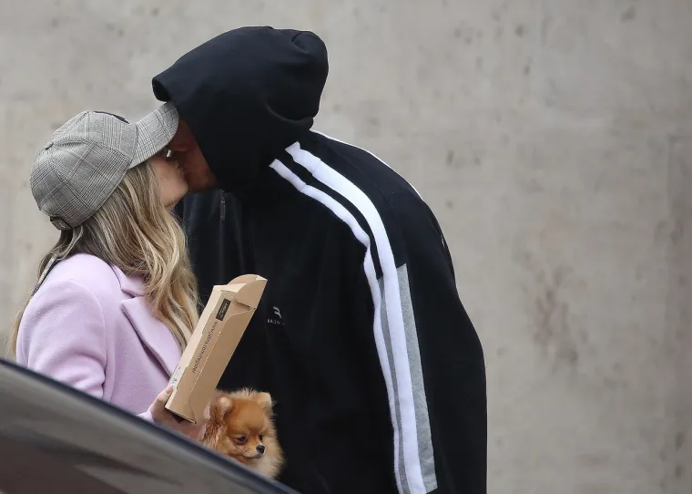 Diletta Leotta pokazala da otac njenog djeteta i najveći tragičar finala Lige prvaka počinje novu karijeru pa ubrzo sve izbrisala