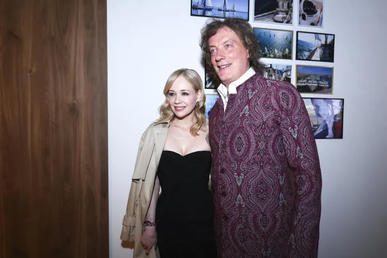 Jelena Rozga, Tonči Huljić