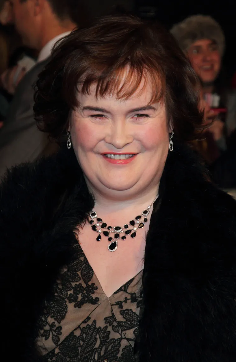  &quot;Sve su to izrežirane gluposti. Sjećam se da su ljudi stvarno glumili kako je užasno izgledala i ružna. Sve su to radili da ispadne ogromno iznenađenje na njen lijepi glas&quot;, napisao je. 