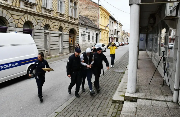 Ovo je mladić osumnjičen da je nasmrt pretukao vojnika u Požegi: Nakon svađe, uslijedila je tučnjava koja je završila tragedijom
