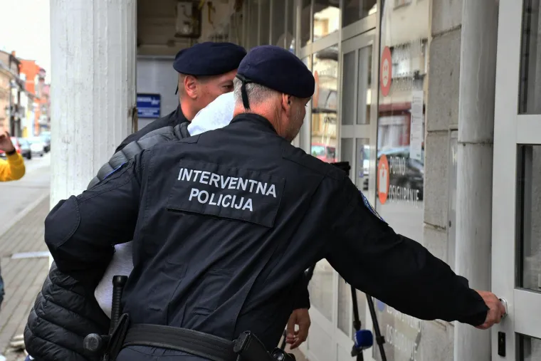 Ovo je mladić osumnjičen da je nasmrt pretukao vojnika u Požegi: Nakon svađe, uslijedila je tučnjava koja je završila tragedijom