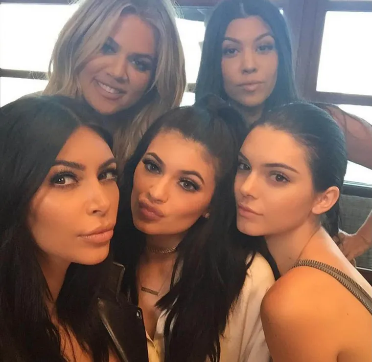 Klan Kardashian- Jenner