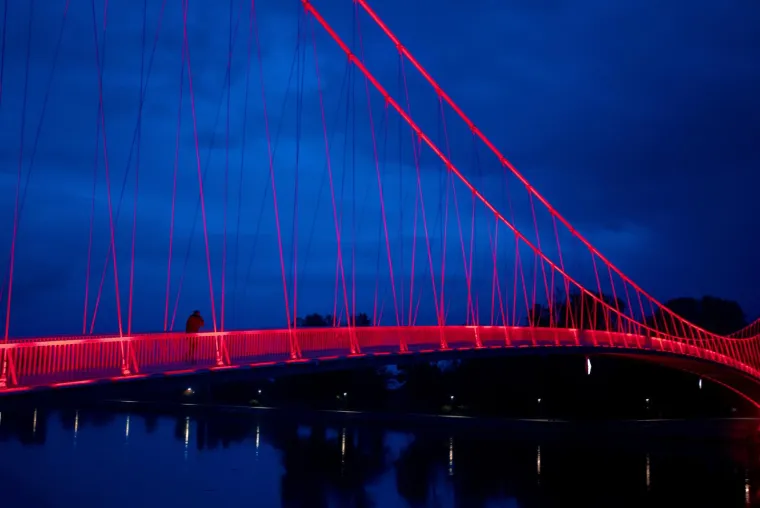 Zacrvenio se prekrasan most preko Drave: Znate li gdje se nalazi i kome je namijenjen?