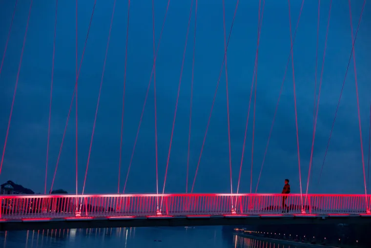 Zacrvenio se prekrasan most preko Drave: Znate li gdje se nalazi i kome je namijenjen?