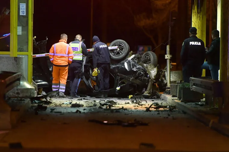 Ovo je mjesto stravične prometne nesreće na A4! Muškarac se zabio u naplatne kućice, ispao iz auta i poginuo