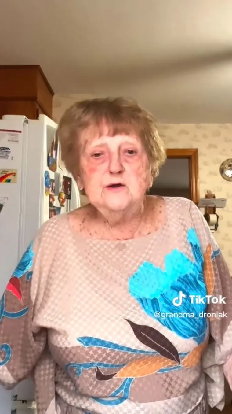 “Bio je bezobrazan prema konobaru, jednostavno je bio bezobraznik&quot;, dodala je.