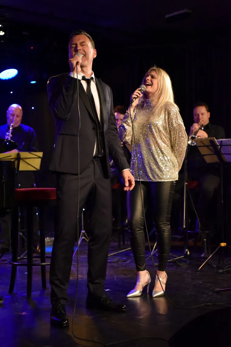 Robert Čolina Nika Pastuović