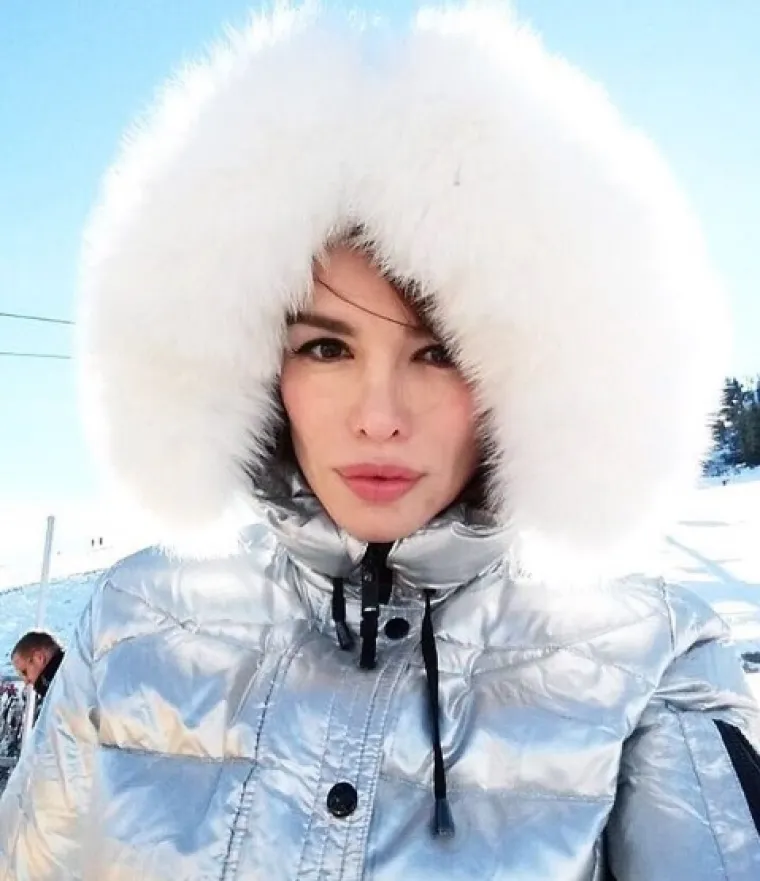 Bila je i crnka i plavu&scaron;a, ali u trenutnoj se fazi osjeća najbolje: Evo kako se mijenjala najveća zvijezda Balkana