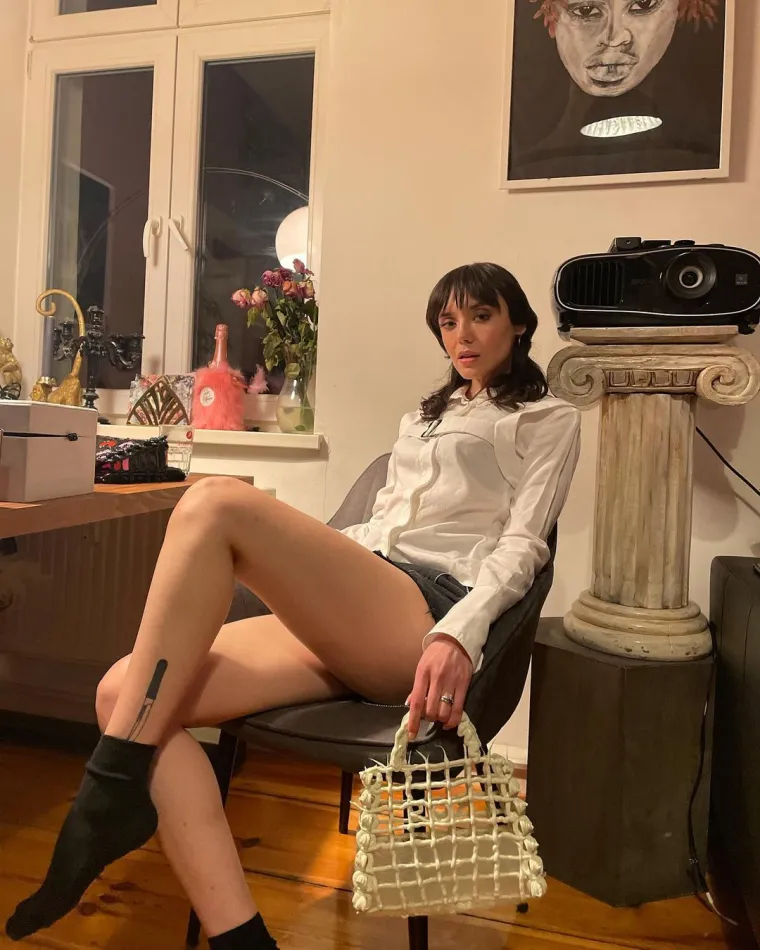 Odustala od medicine i postala pornoglumica: 'Gledajući uživo &scaron;to se sve radi na setu, znala sam da je to to'