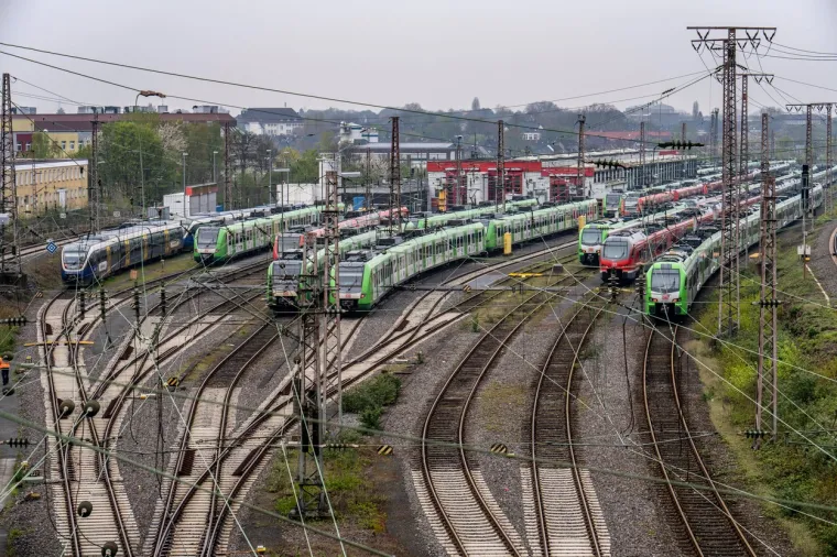 Sve je pusto: Ovako izgleda Njemačka tijekom štrajka radnika željeznice i zračnih luka