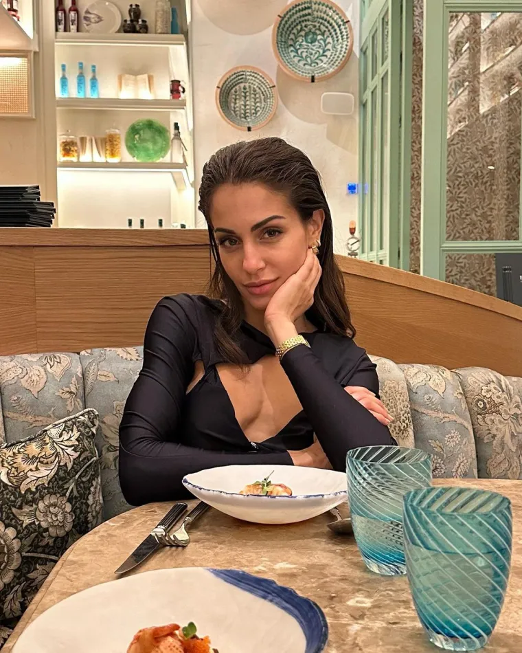 Hiba Abouk
