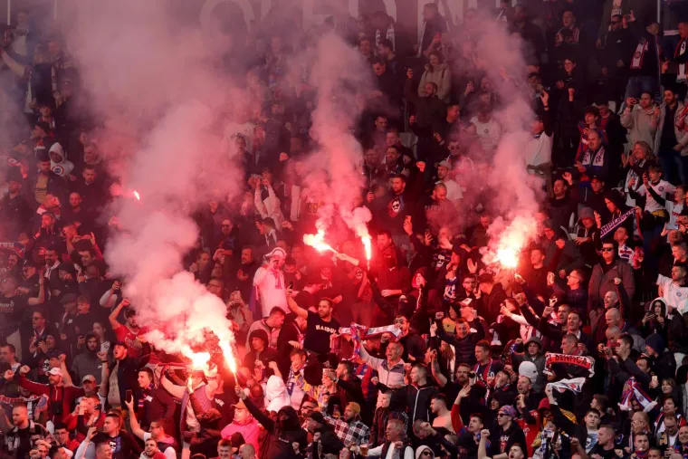 Fe&scaron;ta igrača i navijača Hajduka nakon prolaska u finale juniorske Lige prvaka