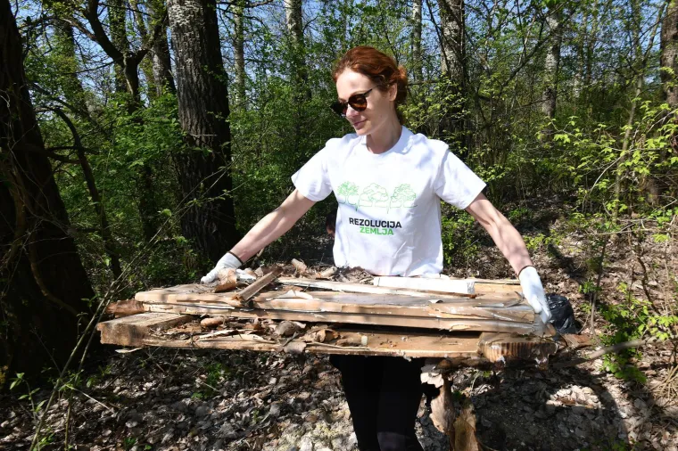 Či&scaron;ćenje područja Dravske park &scaron;ume