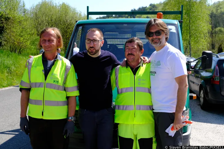 Grlić Radman i Tomašević ovog vikenda imali pune ruke posla: Uzeli motiku, sadili stabla i čistili smeće