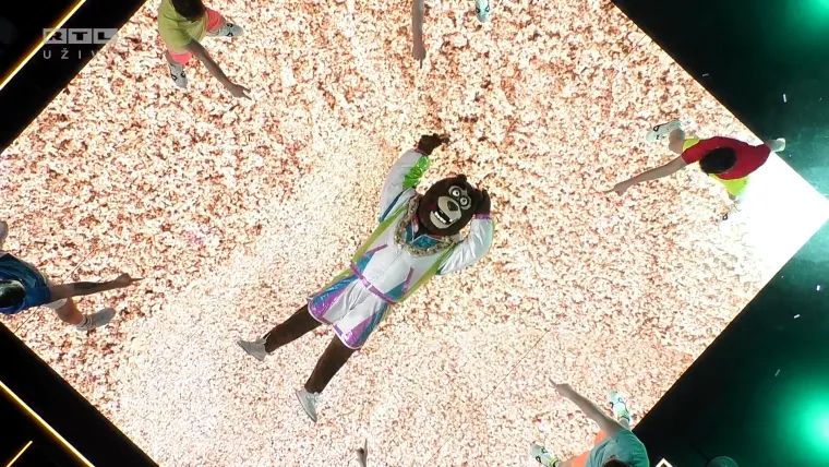 Poznata lica na polufinale 'Masked Singera' stigli u društvu svojih klinaca i klinceza