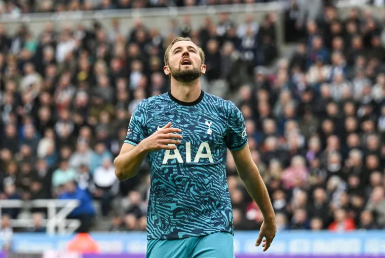 Newcastle utrpao '&scaron;esticu' Tottenhamu, pogledajte posramljena lica Peri&scaron;ića, Kanea i dru&scaron;tva: 'Ba&scaron; su ih ponizili'