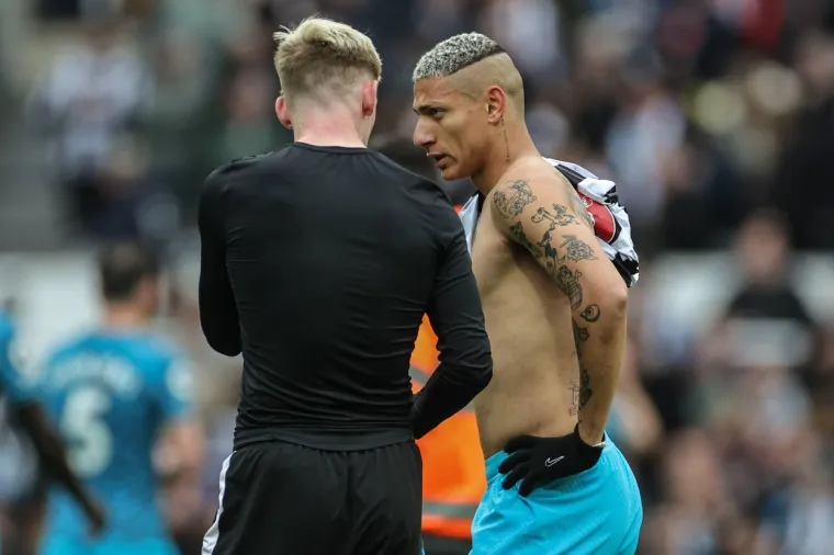 Newcastle utrpao '&scaron;esticu' Tottenhamu, pogledajte posramljena lica Peri&scaron;ića, Kanea i dru&scaron;tva: 'Ba&scaron; su ih ponizili'