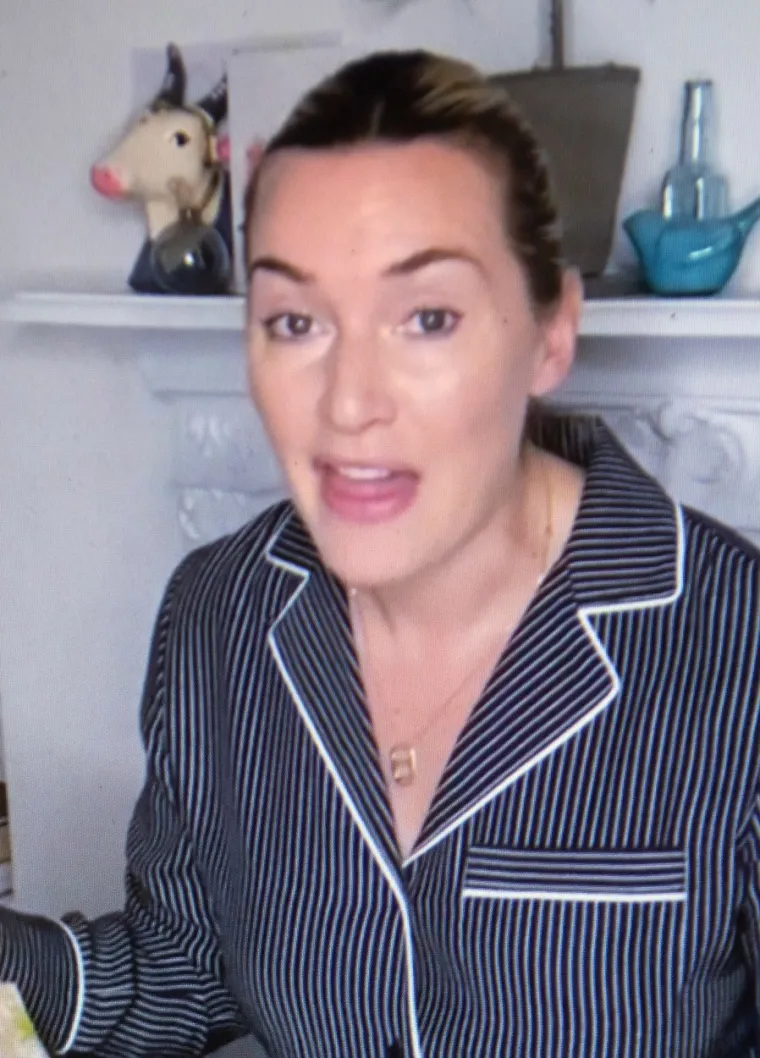 5. Tijekom snimanja svoje uspješne serije, &quot;Mare iz Easttowna&quot;, Kate Winslet je tražila da se tijelu njenog lika ne dodaju nikakvi filteri ili digitalna manipulacija. &quot;Pretpostavljam da su se ljudi povezali s ovim likom jer nema filtera. Ona je žena s manama, s tijelom i licem koji su primjereni njenoj dobi i njenom životnom stilu&quot;, rekla je.