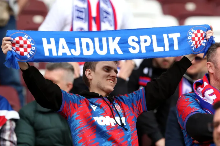 Nije moglo bez incidenta: Scene kojima nije mjesto na stadionu vidjeli smo na utakmici juniora Hajduka