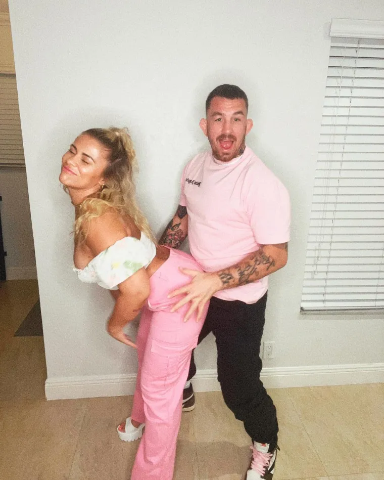 Prsa o prsa: Paige i Paige u sredi&scaron;tu neviđenog 'obračuna'; 'Nisam za skidanje'; 'O, ja jesam itekako, ne samo za skidanje'