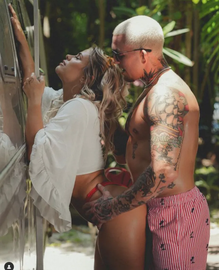 Prsa o prsa: Paige i Paige u sredi&scaron;tu neviđenog 'obračuna'; 'Nisam za skidanje'; 'O, ja jesam itekako, ne samo za skidanje'