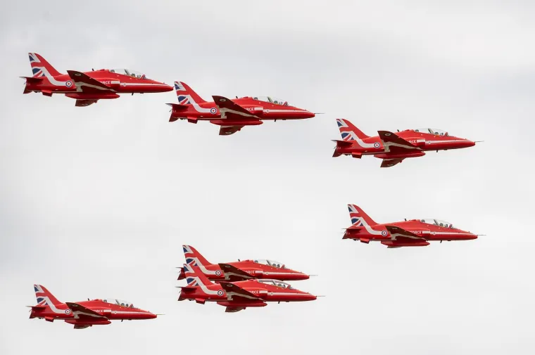 Zaboravite na Toma Cruisea i Top Gun, ovi na&scaron;i i britanski dečki rade stvari od kojih će vam se zavrtjeti u glavi