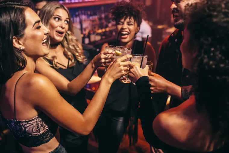 Koliko dugo alkohol ostaje u organizmu i kada smijete sjesti za volan? 'Ljudi često pogrešno pretpostavljaju...'