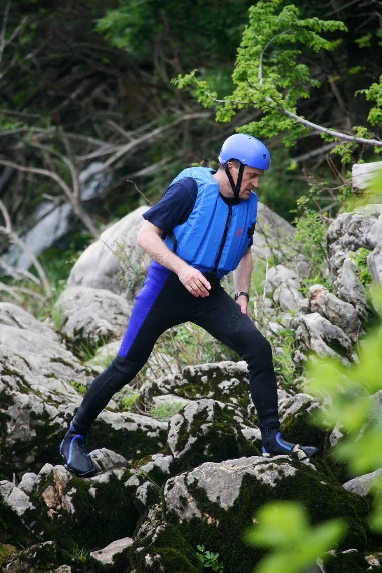 Sjećate li se kad je Sanader poslao ministre na rafting? Neki su se skoro utopili, jedan uhvaćen u ljubavnom klinču, a Kolinda...